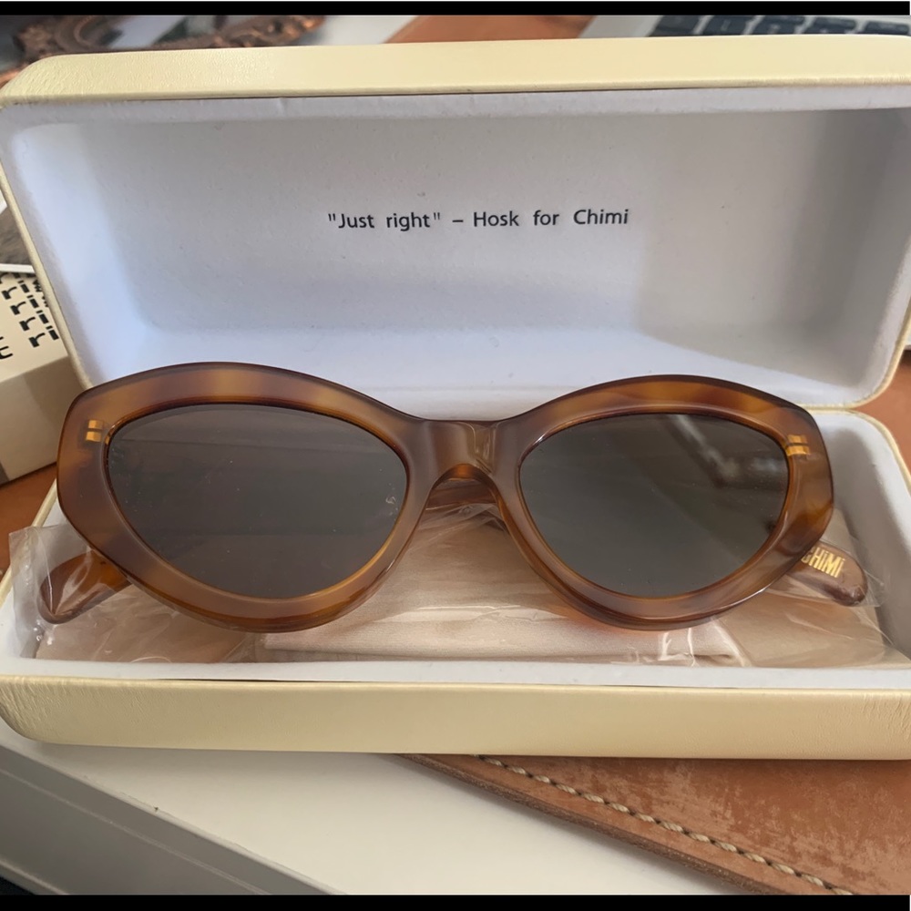 Chimi Eyewear Elsa Tortoise Sunglasses